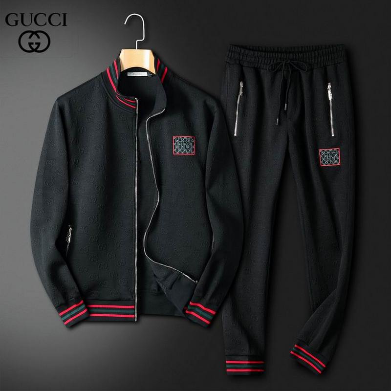 Gucci Men's Suits 249